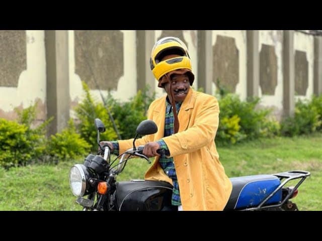 DON'T MESS WITH UNCLE BAKARI🤣THE BEST OF DRUNK UNCLE BAKARI FUNNY COMEDY🤣FLAQO RAZ COMEDY