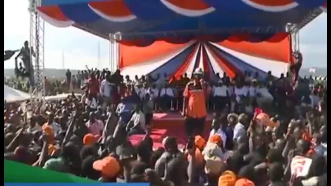 NASA IN KISUMU. RAILA To chiefs when Uhuru fires you  tommorrow you'll be employed on Wednesday