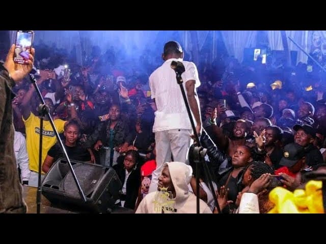 ELISHA TOTO NEW YEAR LIVE PERFORMANCE FROM FINE BREEZE DAGORETY CORNER, NAIROBI