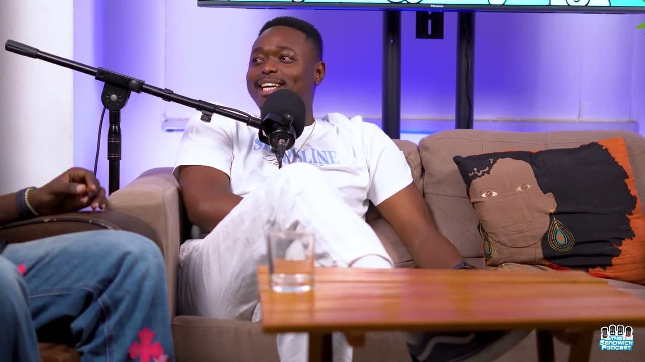 BOTTLE WARS || Big Campus Tour, Drinking Br***t Milk, Sandwich Sundays