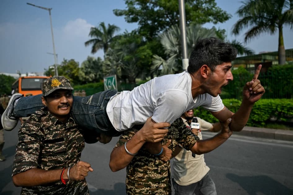 Top Indian 'cockroach' leaders sent to jail over trespassing