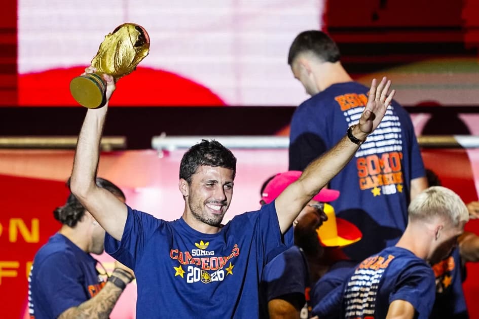 World Cup 'not enough' as Spain begin next chapter