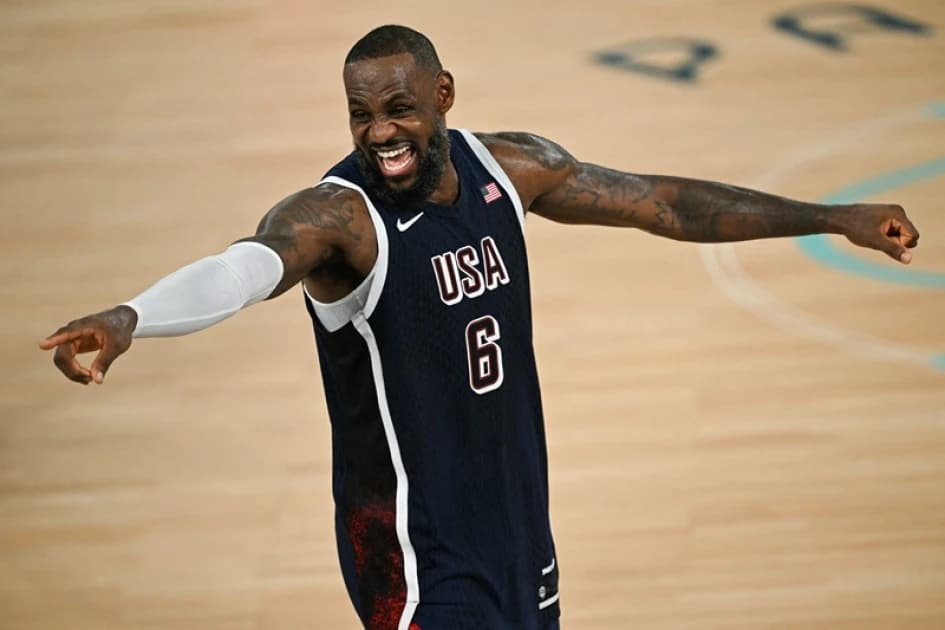 LeBron says 76ers must get uncomfortable to become great