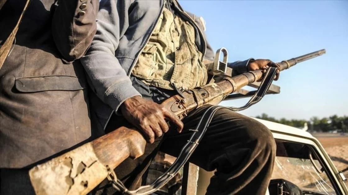 Mine explosion kills eight Nigerian troops: sources