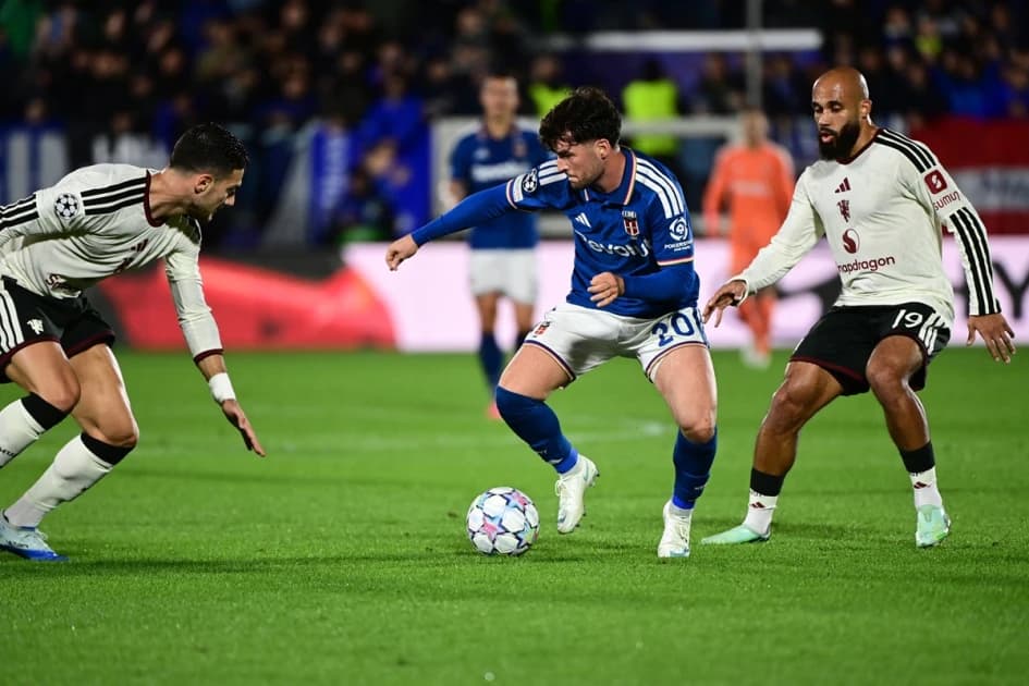 Fernandes laments 'mood of defeat' as Man Utd crumble in Como