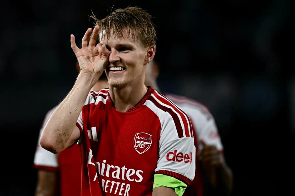 Odegaard gives Arsenal winning Champions League start at Napoli