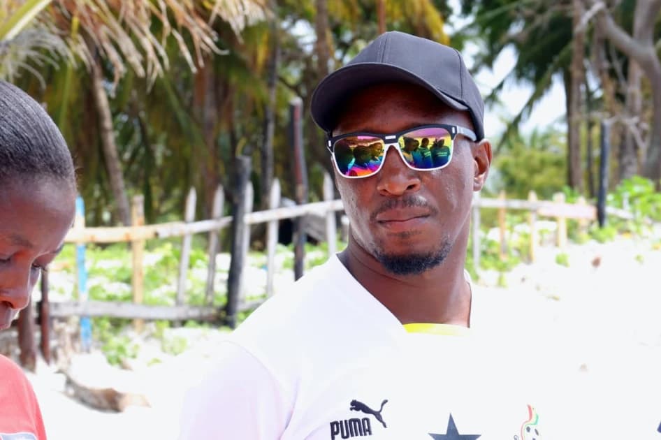 Roman Jembe honoured as Kilifi’s top co-curricular and talent development teacher