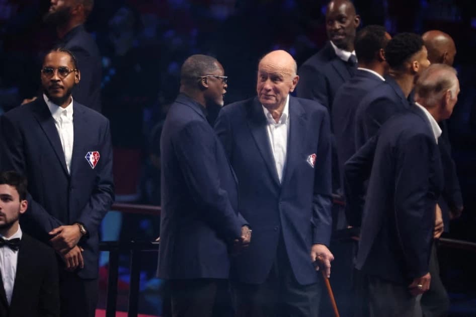 First NBA MVP Bob Pettit dies aged 93