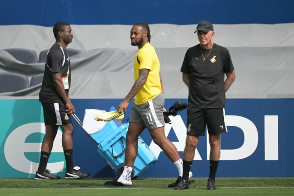 Queiroz exits Ghana as Black Stars crisis deepens