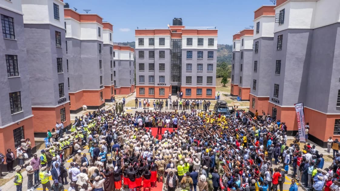 Ruto hands over keys to 220 homeowners at Chepalungu Boma Yangu Estate