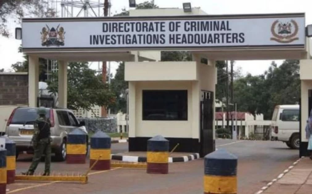 Three police officers among 14 arrested in fake currency, gold scam raid