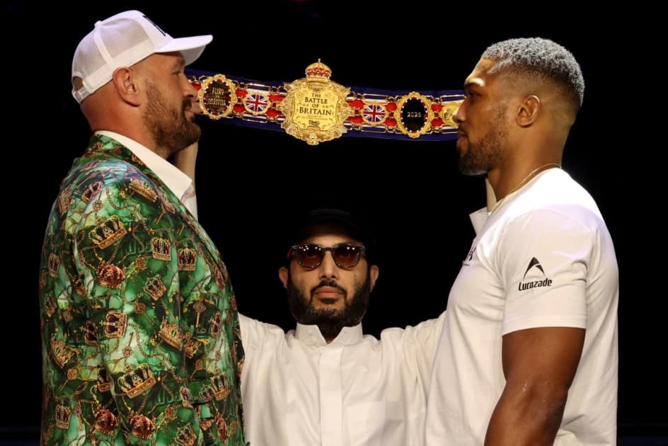 Fury to invite Trump to lead ring walk before Joshua showdown