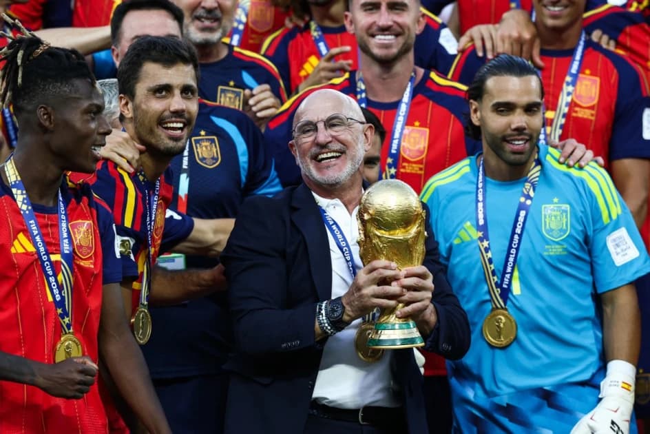 Spain coach De la Fuente offers 'full support' to people of Ceuta