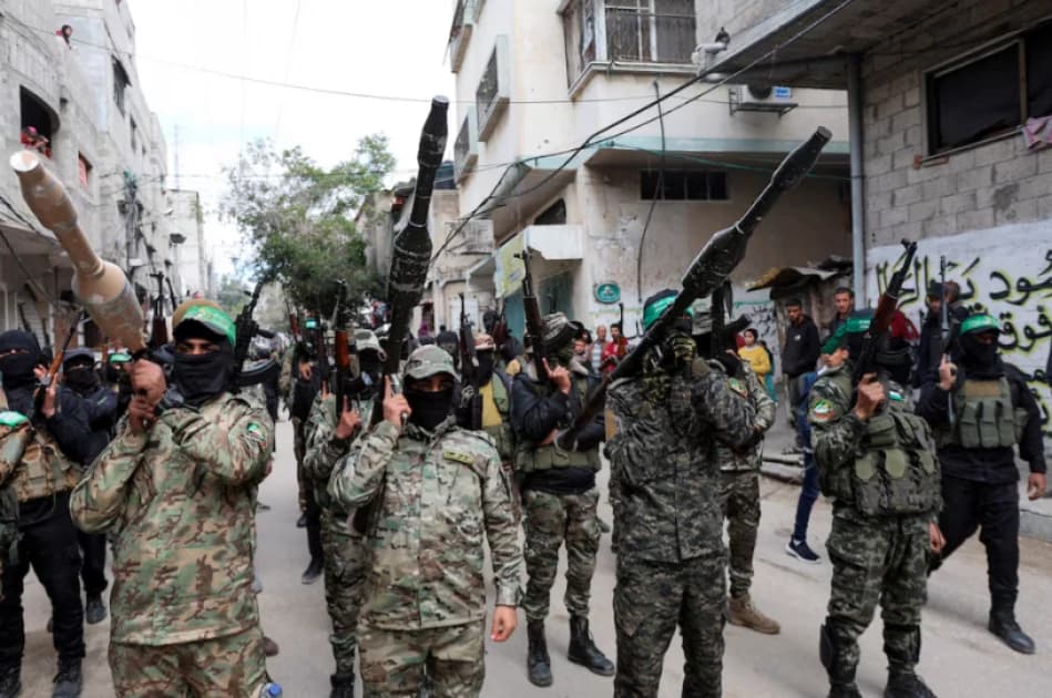 Gaza officials say Israeli fire kills six, including Hamas commander