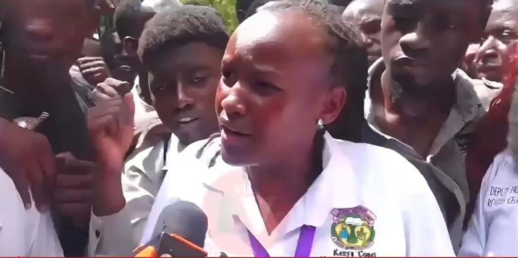 Eastleigh Voice at Nine - Coast Polytechnic students protest missing results