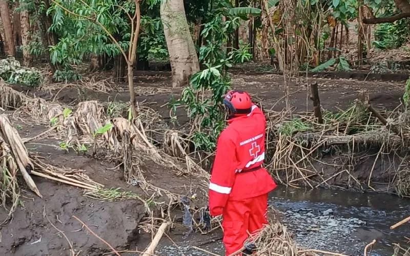 One person swept away by floodwaters in Kajiado as rains pound Nairobi, Rift Valley