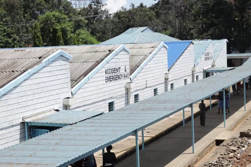 Jaramogi Oginga hospital begins replacing cancer-causing asbestos roofs