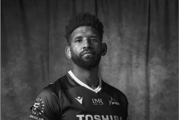 Former Sale Sharks lock Andrews dies at team hotel in La Rochelle