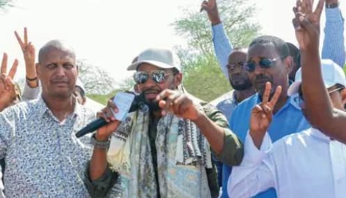 Acquire ID and voter cards, Garissa leaders urge locals