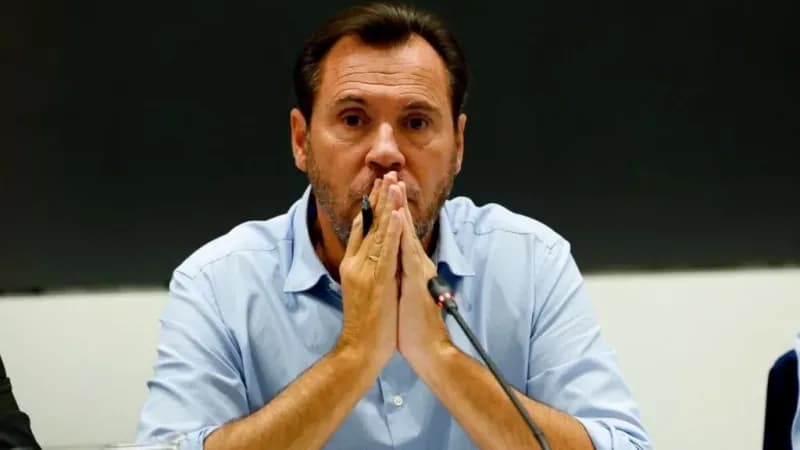 Spain transport minister says he won't resign over high-speed rail disaster