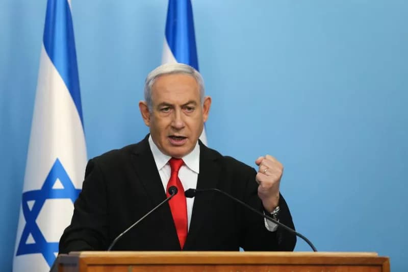 Netanyahu's bloc leading Israel election but short of majority, partial results show