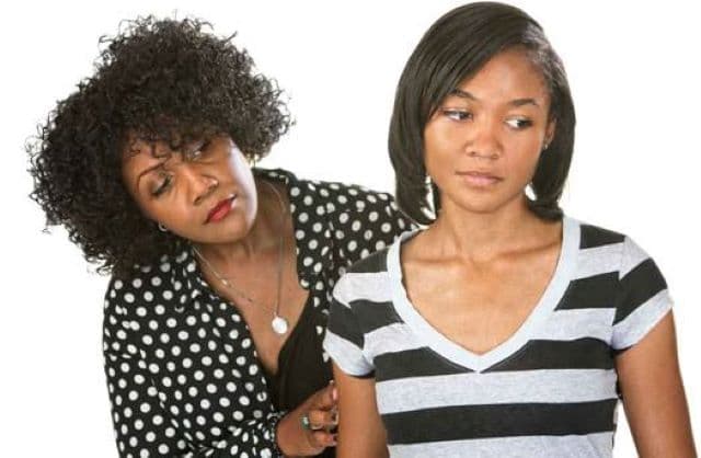 How To Navigate Difficult Family Relationships During Family Gatherings