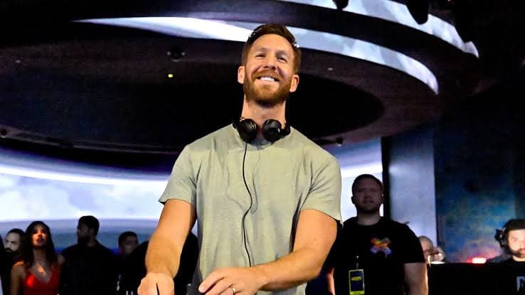 Calvin Harris recognised as World Record holder for 1.6m crowd