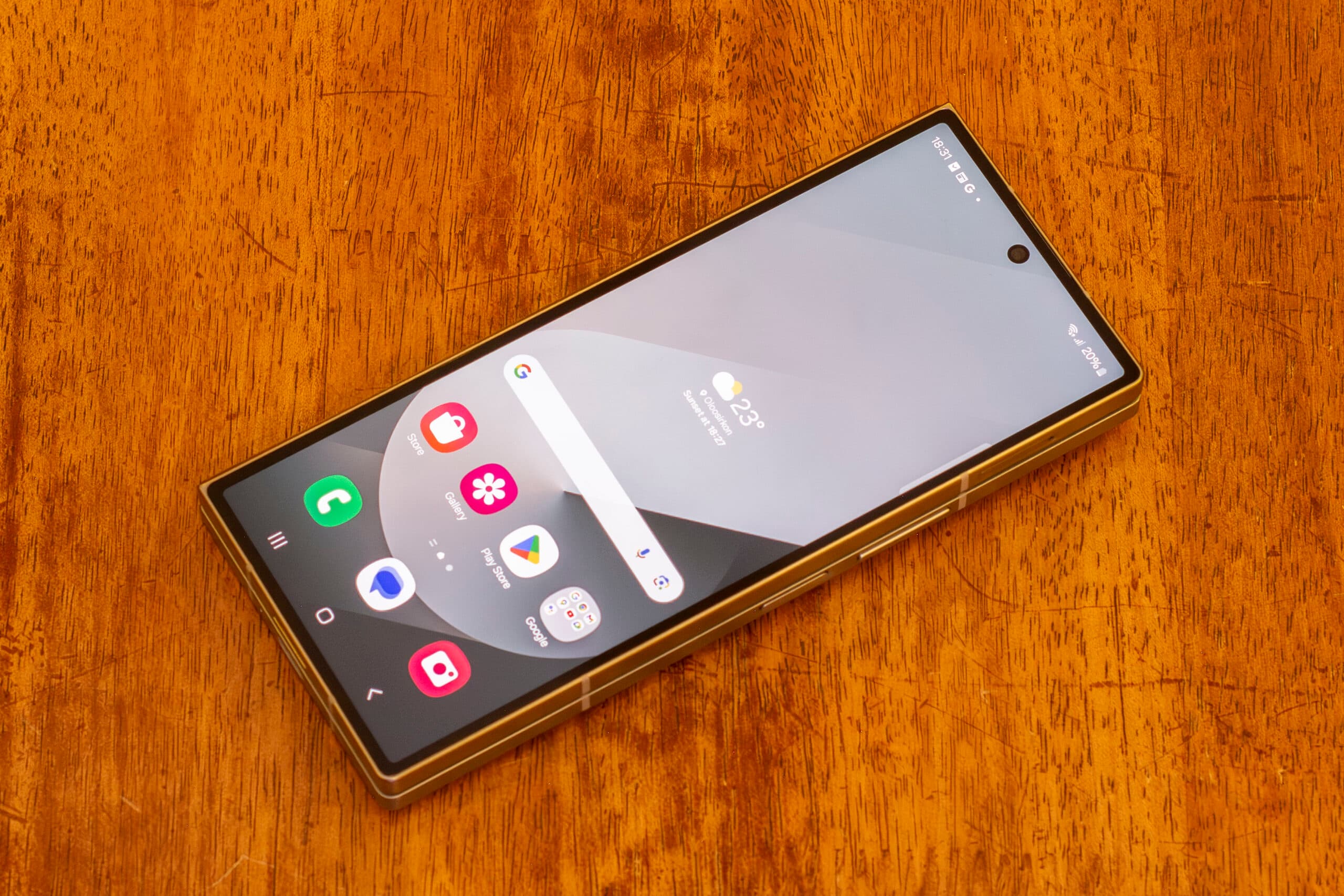 Samsung Galaxy Z Fold6: Unfolding a world of reliability and high utility