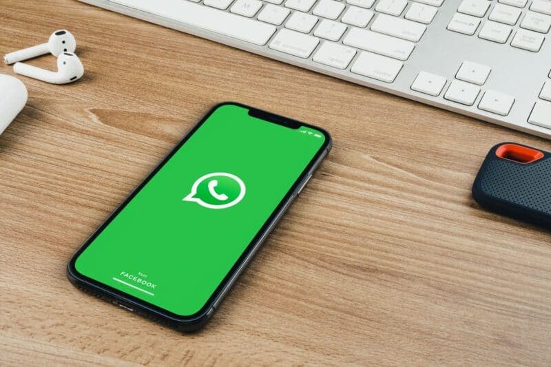 WhatsApp Could Soon Let You Talk to People Without WhatsApp