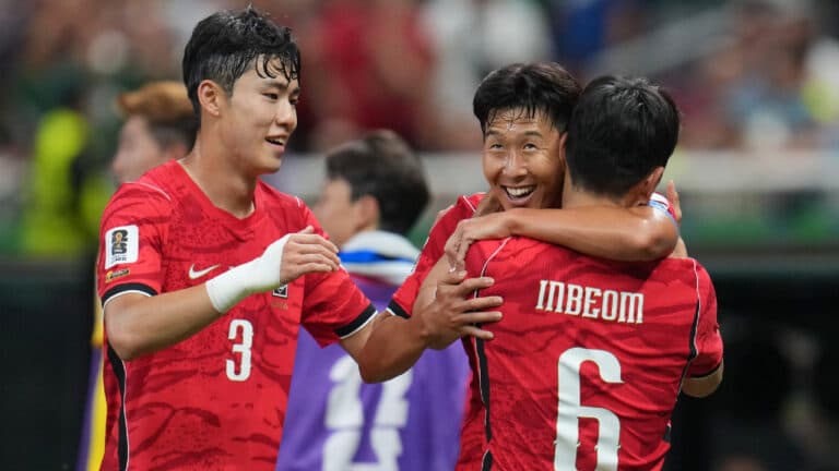 South Korea come from behind to beat Czechia