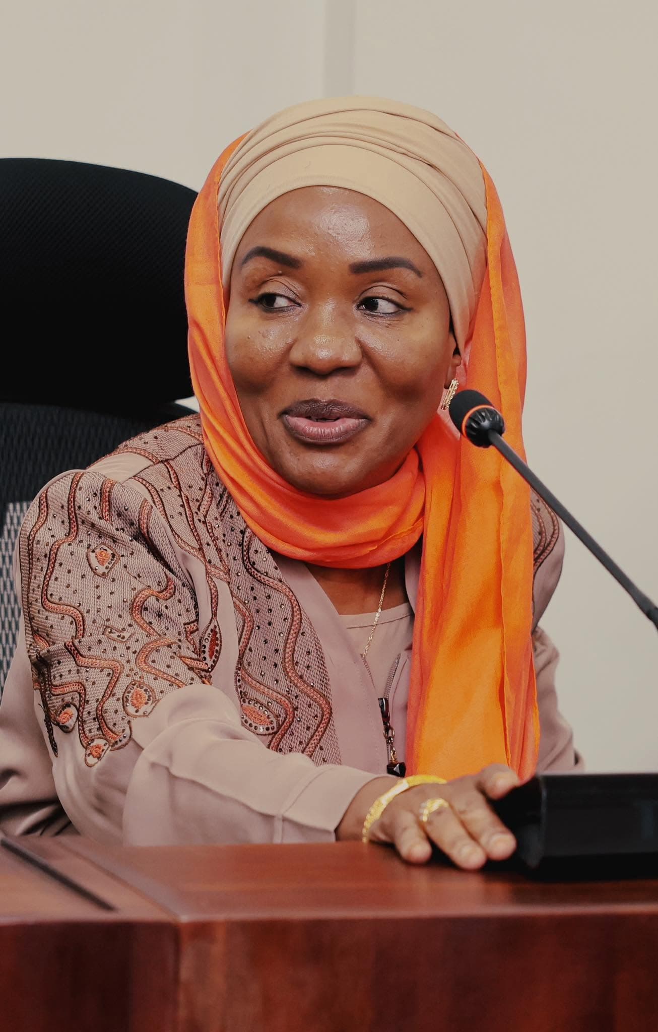 Senator Seeks Probe Into Alleged Illegal Issuance of Kenyan IDs and Passports