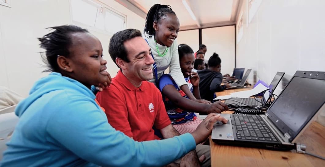 Huawei DigiTruck empowers 6,000 youth with Digital Skills, Bridging Kenya’s digital divide