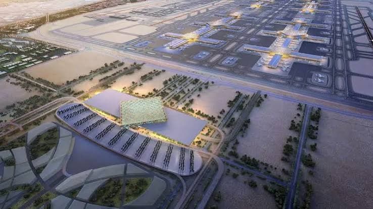 Latest Insights into $35bn Al Maktoum International Airport Expansion Plans