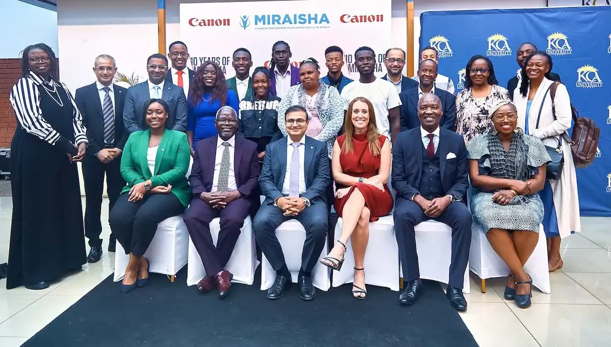 Canon Celebrates 10 Years Of Miraisha Programme