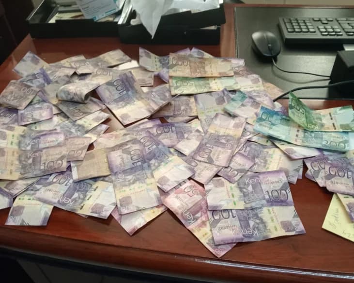 Festive Season Crackdown: 2 Traffic Officers Arrested as EACC Recovers Ksh20K in Bribes