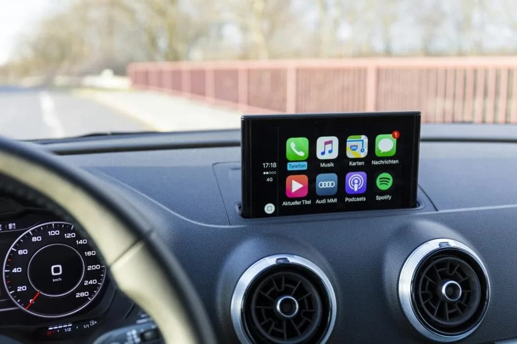 Apple CarPlay is Miles Ahead of Android Auto, and You Can’t Convince Me Otherwise