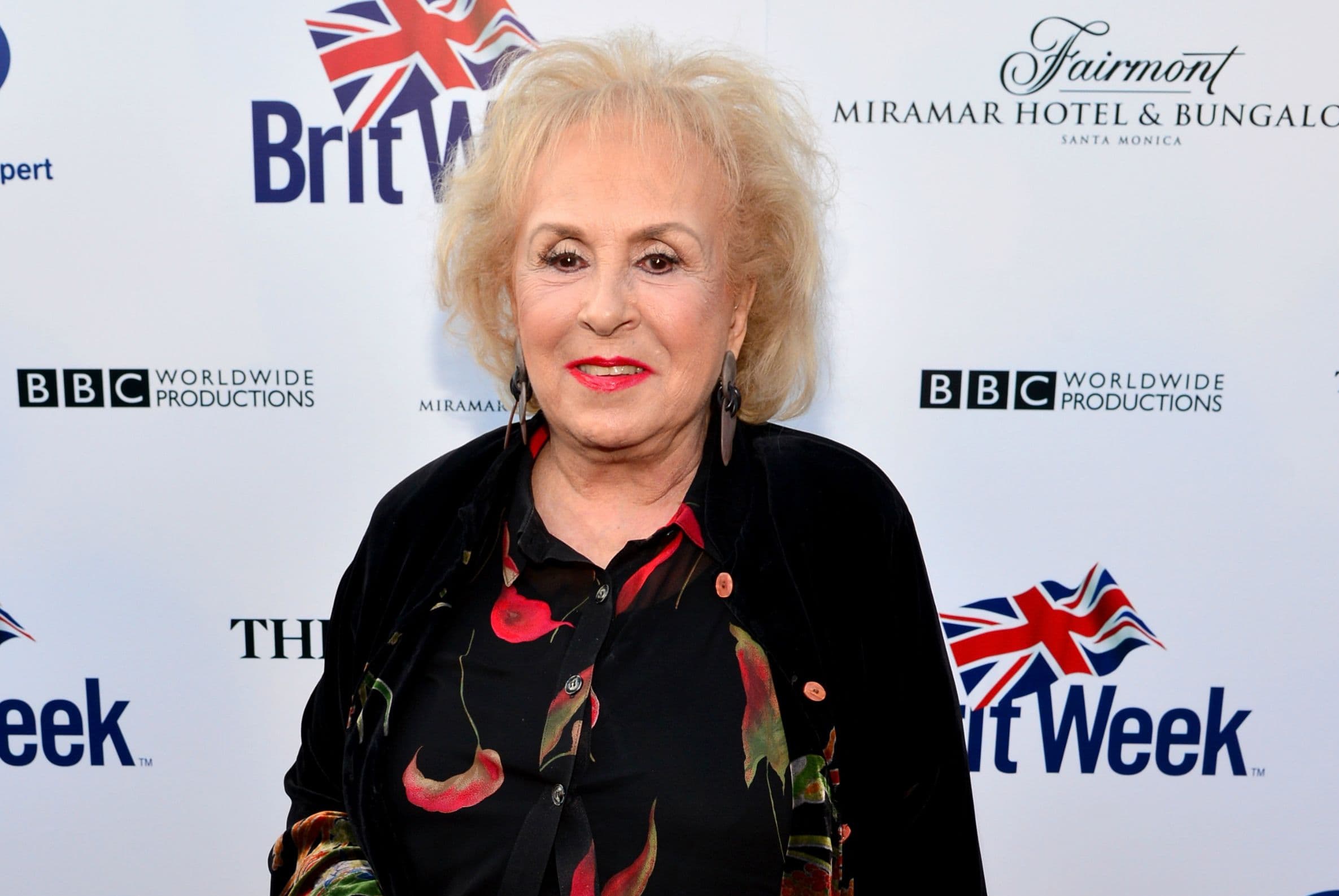 Doris Roberts Net Worth