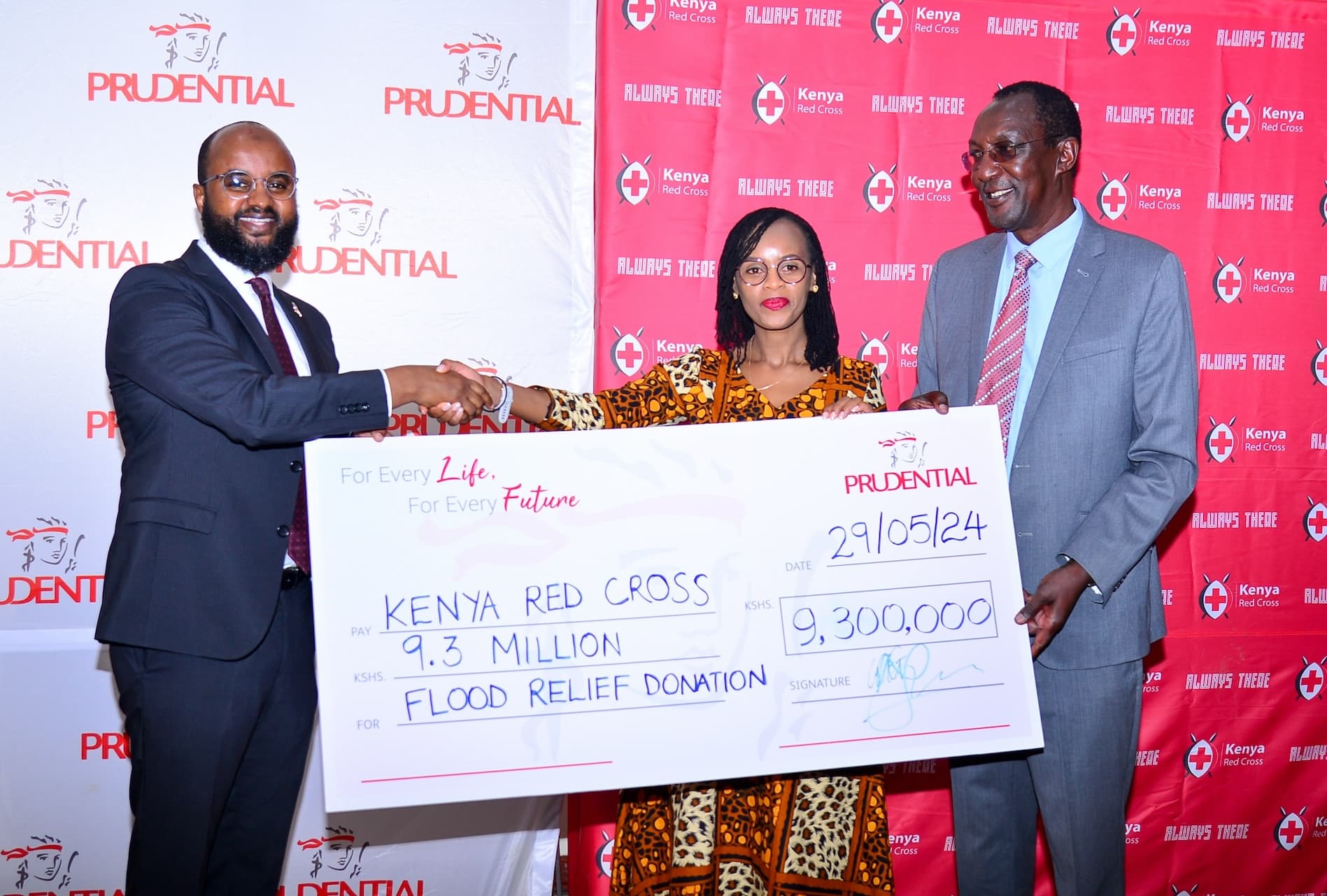Prudential donates Ksh. 7.3M to assist flood victims in Busia County
