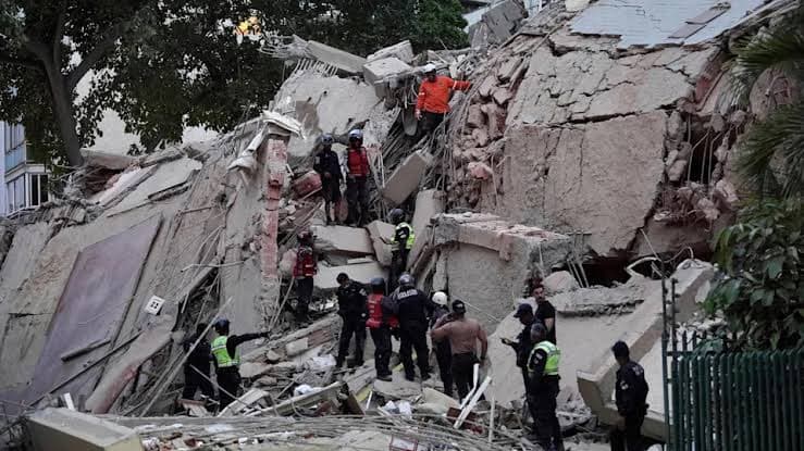 Rescuers race to find survivors as Venezuela reels from massive quakes
