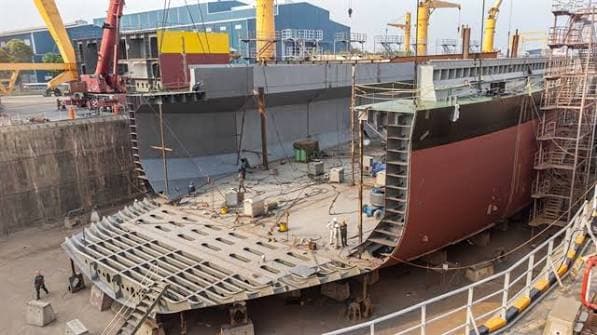 America’s Shipyard Construction Boom Faces Its Biggest Test