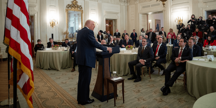 GOP Governor and Staunch Trump Ally Speaks After Ejection from Restaurant
