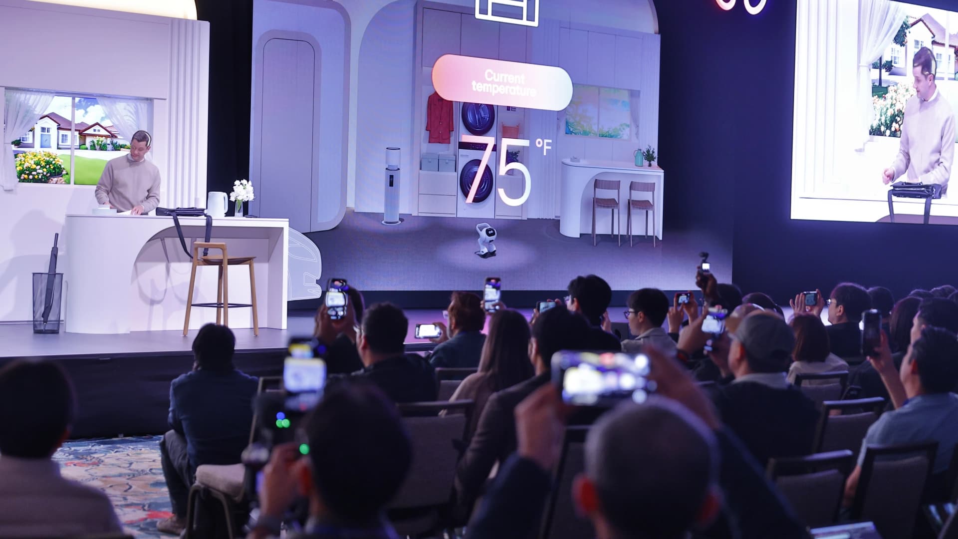 What to Expect From CES 2026 as Big Hardware Launches Slow