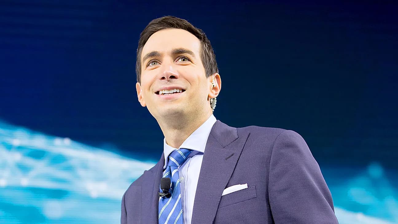 Andrew Ross Sorkin Net Worth