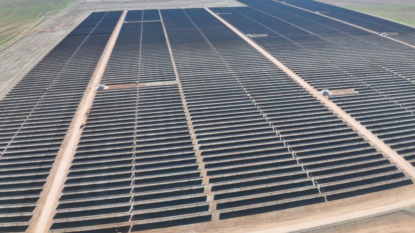 Massive Texas 637 MW Frye Solar Plant selects new management