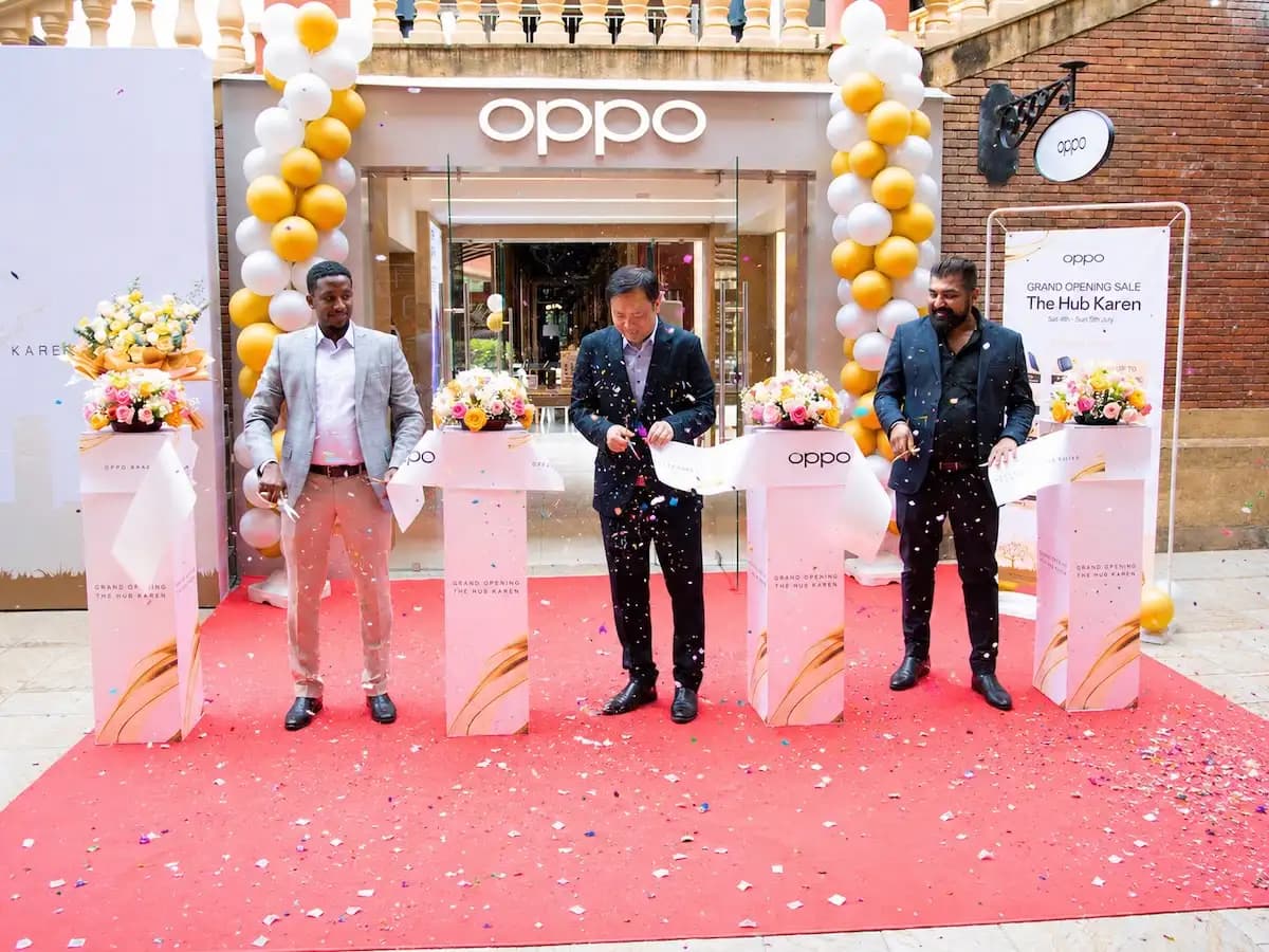 OPPO Opens New Experience Shop at The Hub Karen