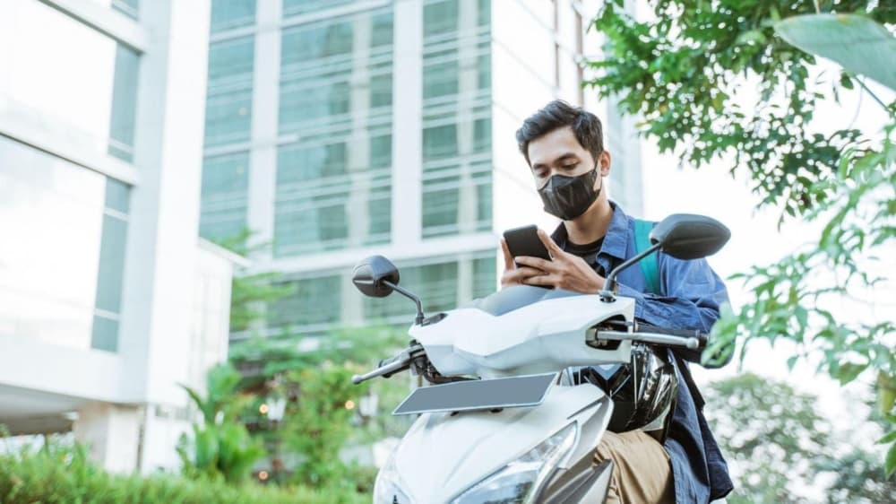 Why Electric Two-Wheeler Insurance Needs a Separate Buying Framework