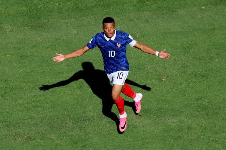 France open World Cup campaign with 3-1 win over Senegal