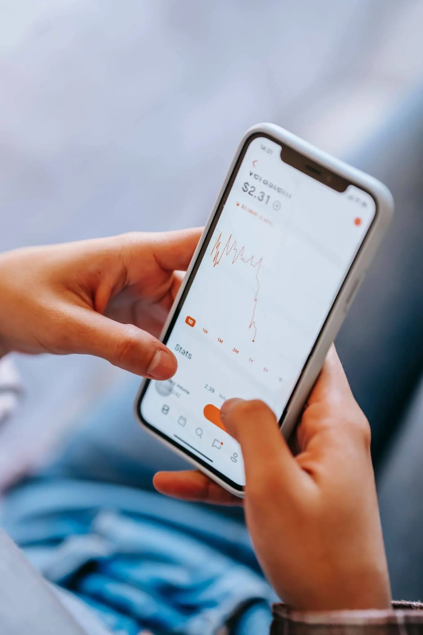 What makes a trading app practical for Kenyan users?