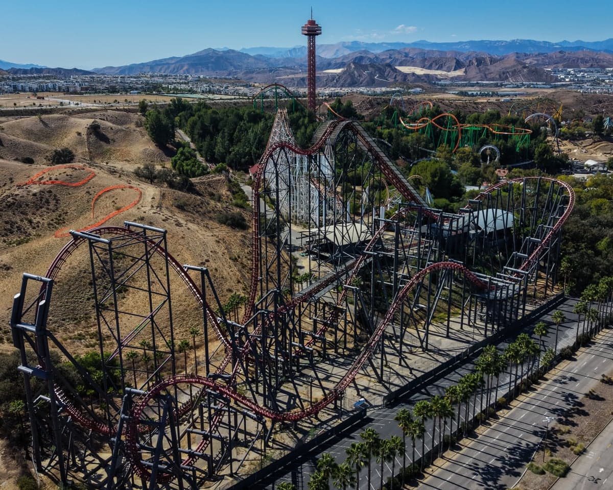 Six Flags shuts down X2 rollercoaster after hundreds allege brain injuries