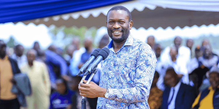 Sifuna Overpowers Oburu’s ODM Faction, Named Fastest Rising Candidate in Fresh Poll